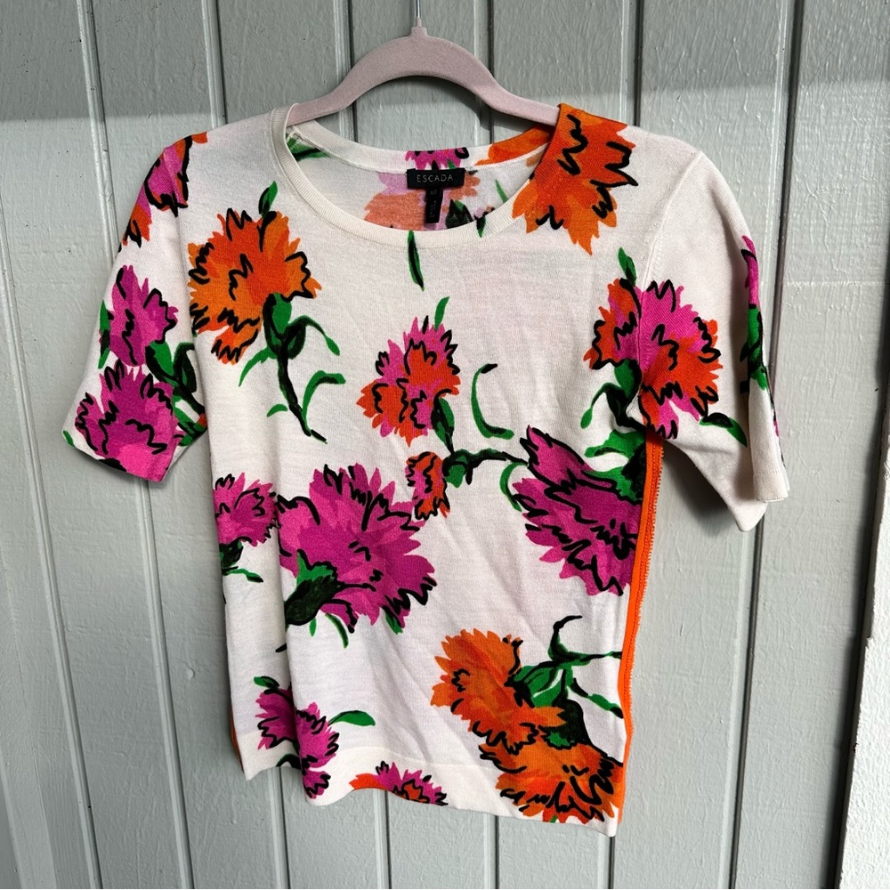 Escada Wool & Silk Floral Sweater size XS